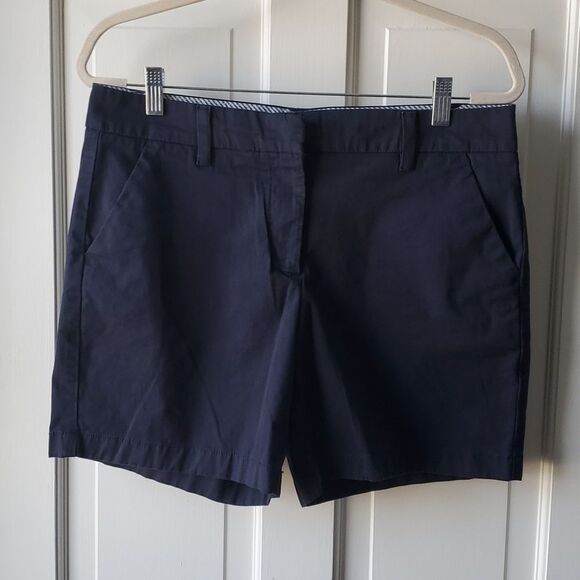 TOMMY HILFIGER SHORTS NAVY BLUE SIZE 8 COTTON STRETCH ALMOST 7" INSEAM - Picture 1 of 7